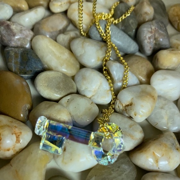🦢🦢Swarovski crystal key pendant&gold chain - Picture 4 of 7